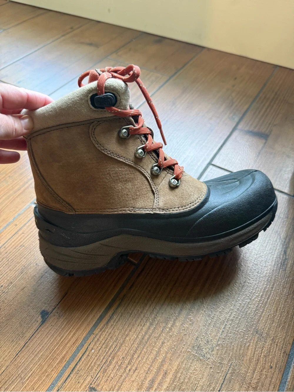 The North Face Chilkat Lace II Waterproof Boots NWT